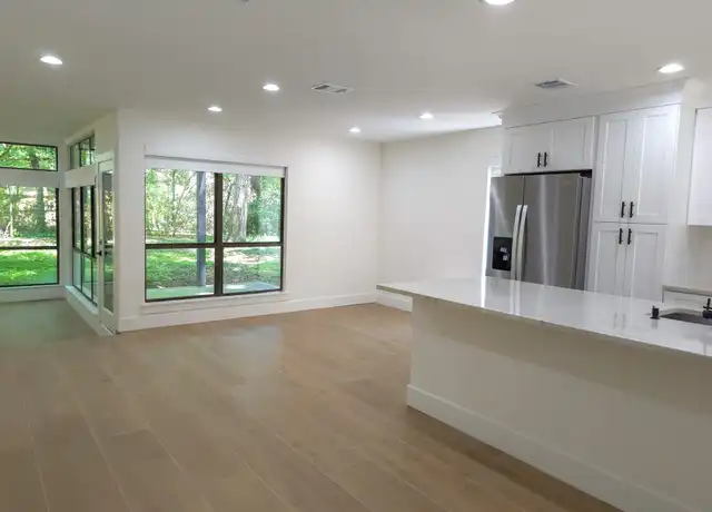 Property at 14 Lehigh Springs Dr, Spring, TX, 77381, 3 beds, 2.5 baths, [object Object]