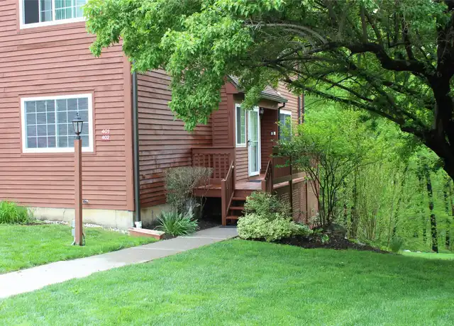 Property at 402 Apple Tree Ln, Brewster, NY, 10509, 1 bed, 2 baths, [object Object]