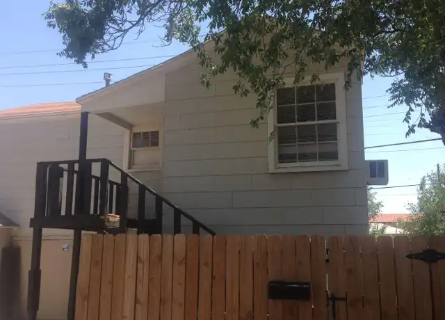 Property at 1919 17th St Unit C, Lubbock, TX, 79401, 1 bed, 1 bath, [object Object]