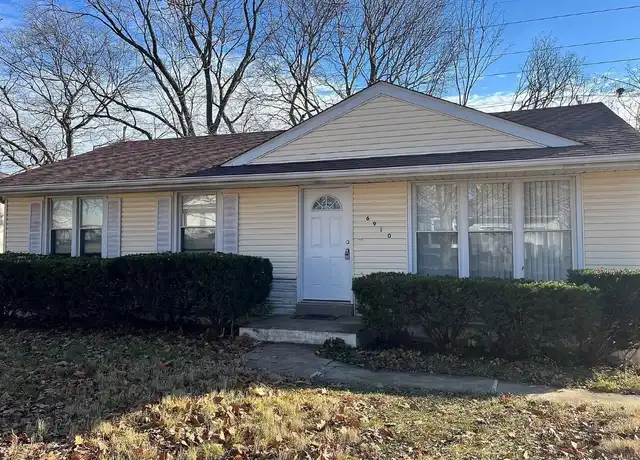 Property at 6910 Noble Dr, Hazelwood, MO, 63042, 3 beds, 1 bath, [object Object]