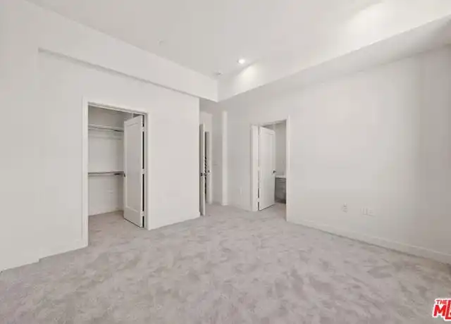 Property at 1202 N Orange Grove Ave Unit 1/2, West Hollywood, CA, 90046, 3 beds, 3 baths, [object Object]