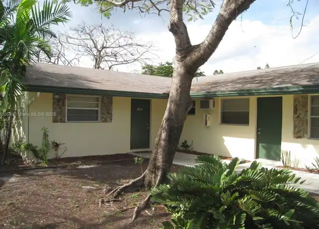 Property at 1450 SW 2nd Ave Unit B, Dania Beach, FL, 33004, 3 beds, 2 baths, [object Object]