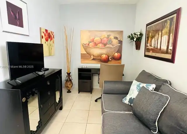Property at 13743 SW 282nd Ter Unit 2, Homestead, FL, 33033, 1 bed, 1 bath, [object Object]