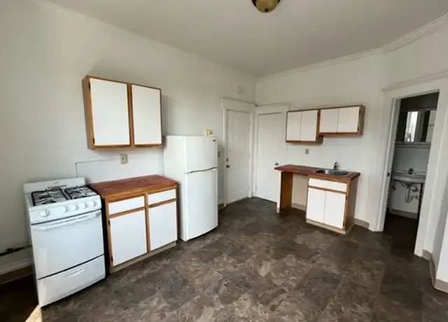 Property at 1901 E Jefferson St Unit 08, Seattle, WA, 98122, 1 bed, 1 bath, [object Object]