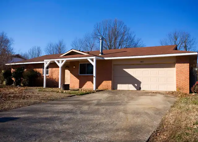 Property at 1402 Joye St, Springdale, AR, 72762, 3 beds, 2 baths, [object Object]