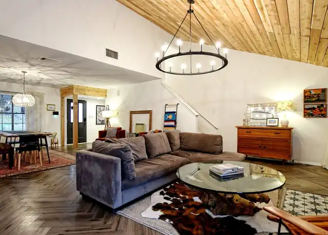 Property at 8405 Red Willow Dr, Austin, TX, 78736, 3 beds, 2.5 baths, [object Object]