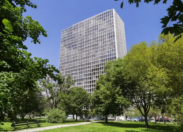 Property at 330 W Diversey Pkwy Unit 1907-09, Chicago, IL, 60657, 3 beds, 3 baths, [object Object]