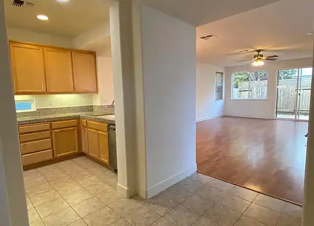 Property at 904 Hogwarts Cir, Petaluma, CA, 94954, 3 beds, 2.5 baths, [object Object]