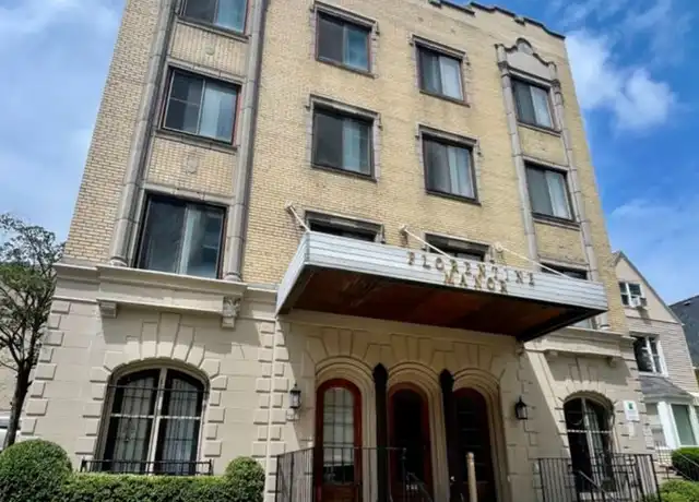 Property at 2027 N Prospect Ave Unit 205, Milwaukee, WI, 53202, 0 beds, 1 bath, [object Object]