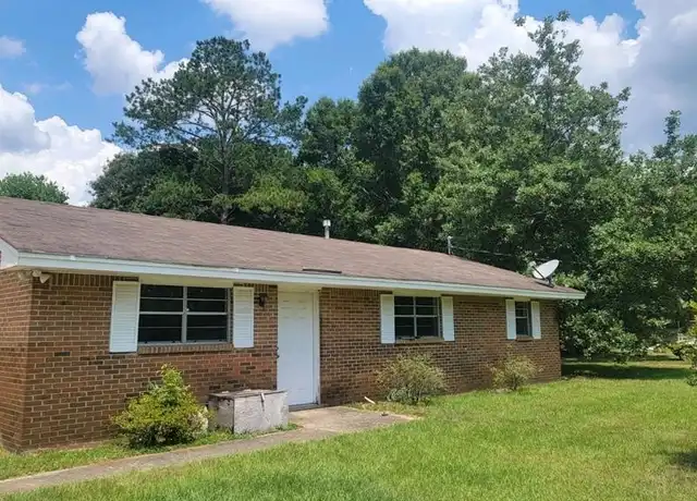 Property at 145 Pine Leaf St, Wetumpka, AL, 36092, 3 beds, 1 bath, [object Object]