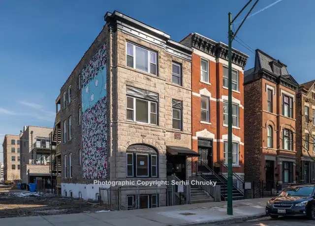 Property at 934 W 19th St Unit 2, Chicago, IL, 60608, 2 beds, 2 baths, [object Object]