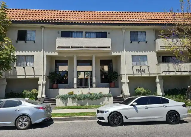 Property at 15045 Magnolia Blvd, Sherman Oaks, CA, 91403, 2 beds, 2 baths, [object Object]