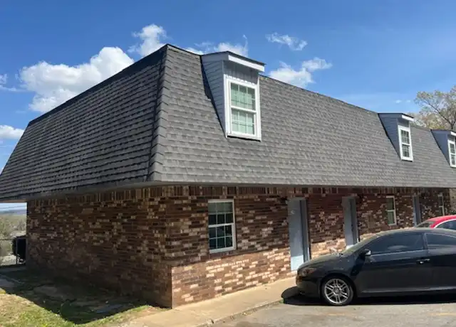 Property at 1006 S Inglewood Ave Apt 1, Russellville, AR, 72801, 2 beds, 1.5 baths, [object Object]