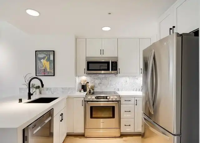 Property at 403 Main St Unit 3P, San Francisco, CA, 94105, 1 bed, 1 bath, [object Object]