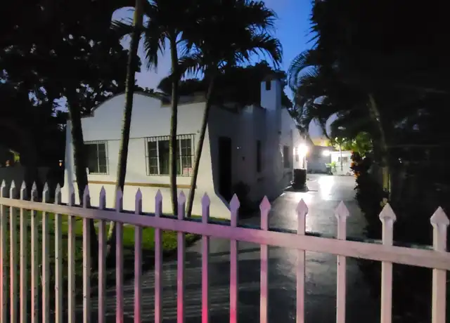 Property at 1068 NW 31st St, Miami, FL, 33127, 2 beds, 1 bath, [object Object]