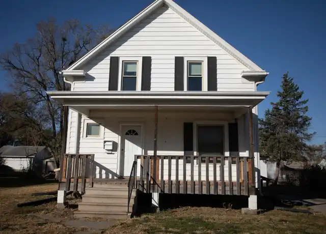 Property at 1717 N 32nd St, Lincoln, NE, 68503, 5 beds, 2.5 baths, [object Object]