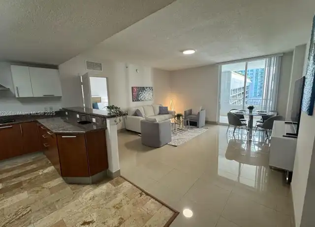 Property at 170 SE 14th St #1108, Miami, FL, 33131, 2 beds, 2 baths, [object Object]