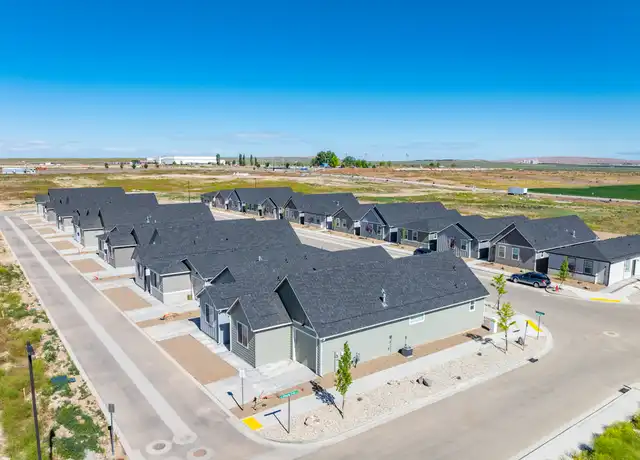 Property at 1958 NW Enterprise St, Mountain Home, ID, 83647, 2 beds, 2 baths, [object Object]