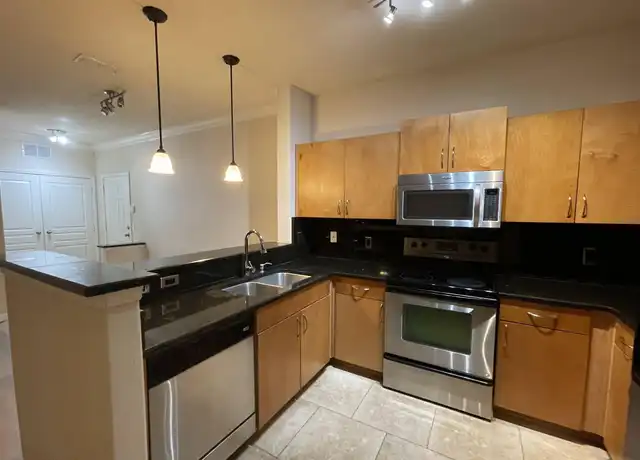 Property at 8290 Gate Pkwy W #1009, Jacksonville, FL, 32216, 2 beds, 2 baths, [object Object]