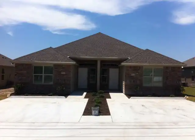 Property at 8321b Saddle Brook Dr Unit B, Temple, TX, 76502, 3 beds, 2 baths, [object Object]