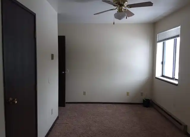 Property at 971 N Kelly St Unit 19, Cadott, WI, 54727, 3 beds, 1 bath, [object Object]