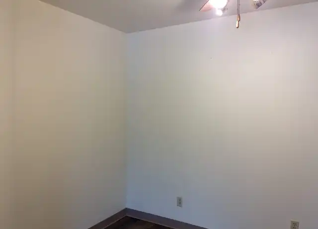 Property at 971 N Kelly St Unit 19, Cadott, WI, 54727, 3 beds, 1 bath, [object Object]
