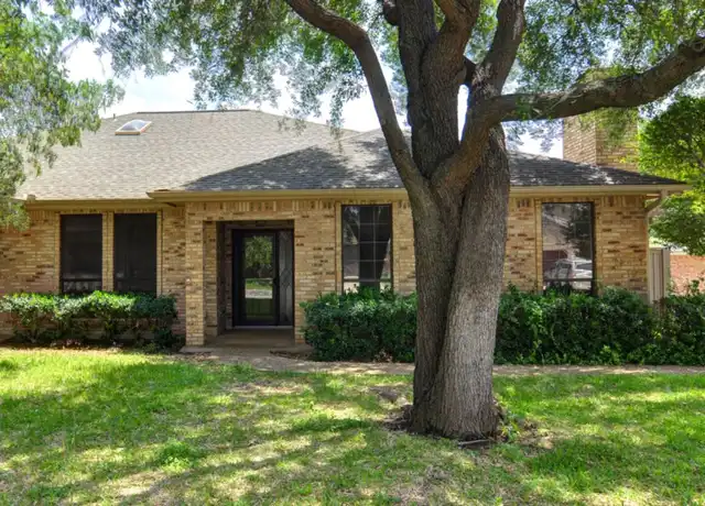 Property at 5719 Ridgerock Rd, Fort Worth, TX, 76132, 3 beds, 2 baths, [object Object]