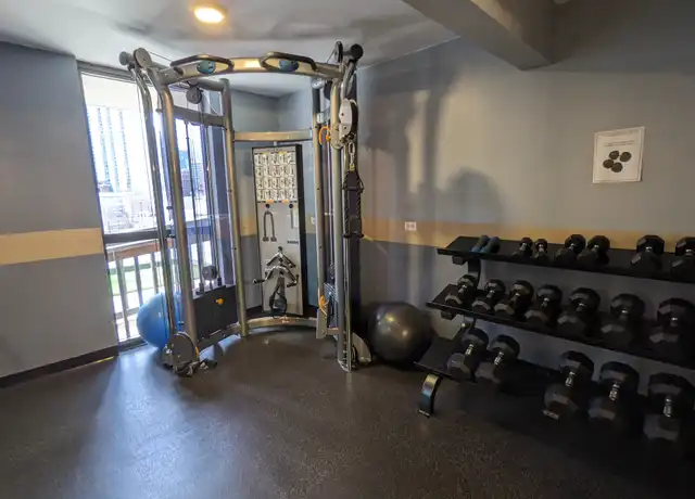 Property at 33 W Delaware Pl Unit 9C, Chicago, IL, 60610, 1 bed, 1 bath, [object Object]