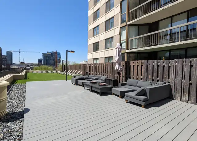 Property at 33 W Delaware Pl Unit 9C, Chicago, IL, 60610, 1 bed, 1 bath, [object Object]