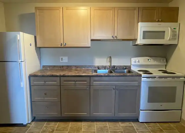 Property at 300 Sheridan Park Unit 073, Geneva, NY, 14456, 1 bed, 1 bath, [object Object]