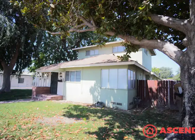 Property at 1017 Paloma St, Bakersfield, CA, 93304, 3 beds, 2 baths, [object Object]