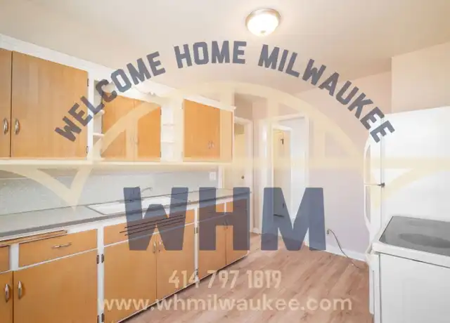 Property at 5050 N Bay Ridge Ave, Whitefish Bay, WI, 53217, 2 beds, 1 bath, [object Object]