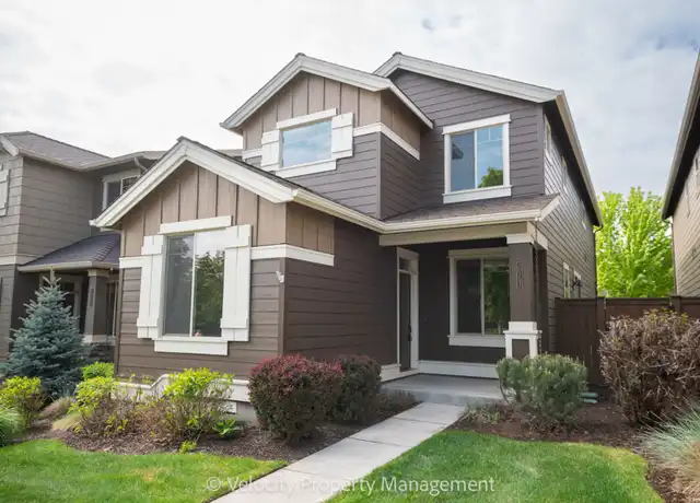 Property at 20797 NE Sierra Dr, Bend, OR, 97701, 3 beds, 2.5 baths, [object Object]