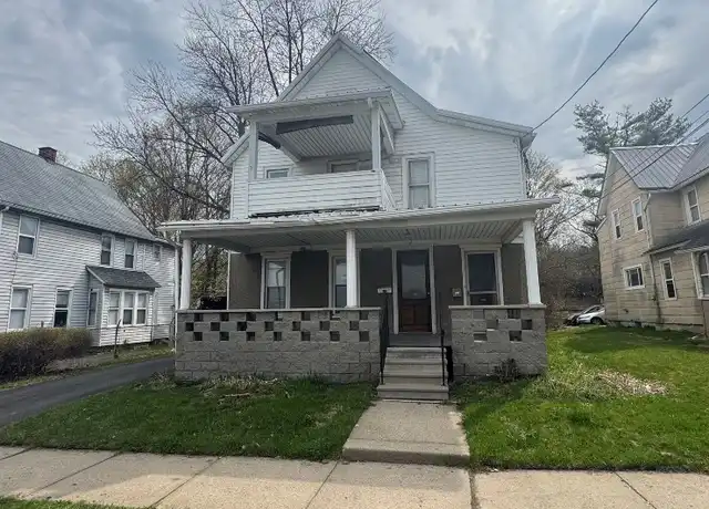 Property at 17 Mitchell Ave Unit 2, Binghamton, NY, 13903, 3 beds, 1 bath, [object Object]