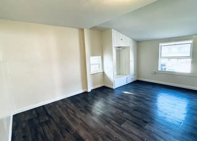 Property at 219 E 10th St, Long Beach, CA, 90813, 3 beds, 1 bath, [object Object]