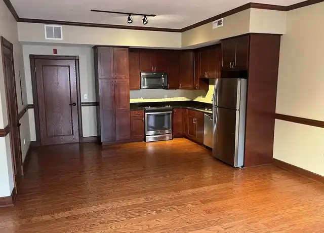 Property at One Clinton Square - 100 N Salina St, Syracuse, NY, 13202, 1-2 bed, 1 bath, [object Object]