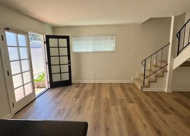 Property at 733 Lake St Unit 6, Huntington Beach, CA, 92648, 2 beds, 1.5 baths, [object Object]