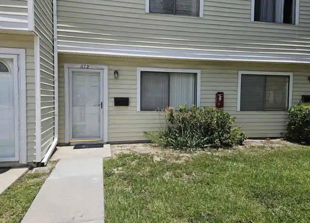 Property at 672 Leslie Ct #672, Altamonte Springs, FL, 32701, 2 beds, 1.5 baths, [object Object]