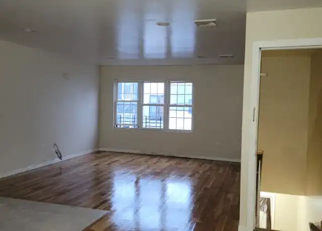 Property at 71 Haledon Ave Unit 2, Paterson, NJ, 07522, 5 beds, 2 baths, [object Object]