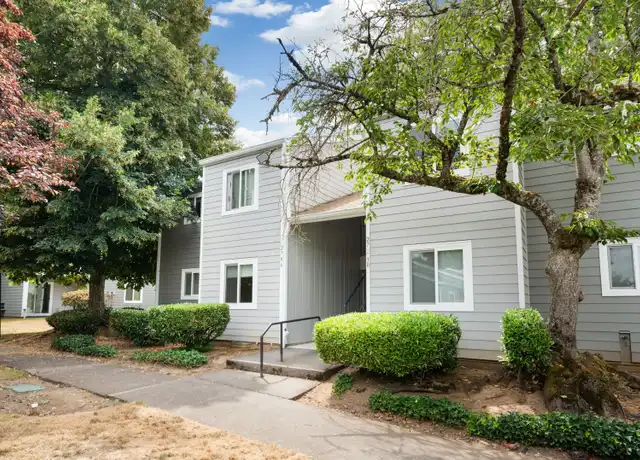 Property at 2706 SE 138th Ave, Portland, OR, 97236, 2 beds, 1 bath, [object Object]