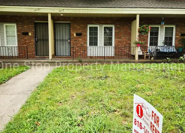 Property at 1417 N Main St, Independence, MO, 64050, 2 beds, 1 bath, [object Object]