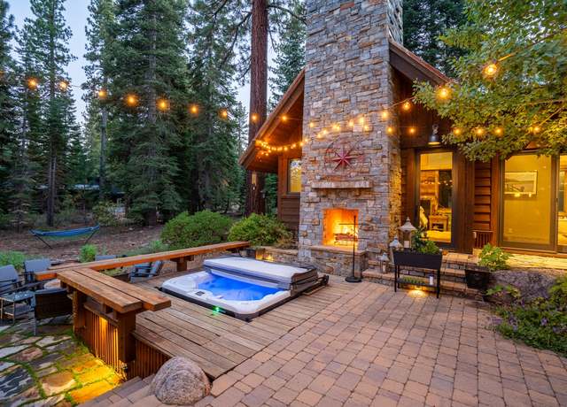 Photo of 10280 Olana Dr, Truckee, CA 96161