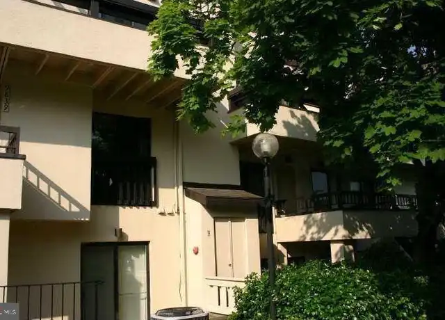 Property at 9814 Hellingly Pl #95, Montgomery Village, MD, 20886, 1 bed, 1 bath, [object Object]
