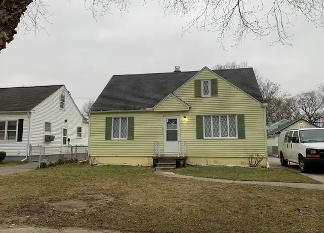 Property at 3131 Ravenwood Blvd, Toledo, OH, 43614, 3 beds, 1.5 baths, [object Object]