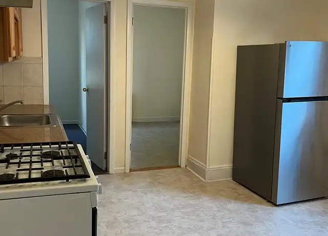 Property at 7928 67th Dr, Middle Village, NY, 11379, 4 beds, 1 bath, [object Object]