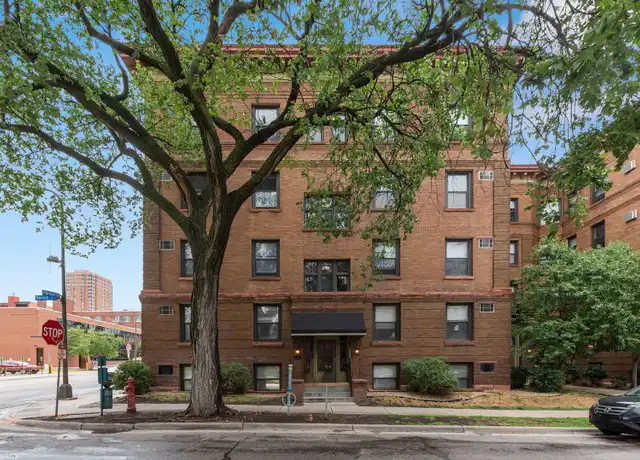 Property at 32 Spruce Pl Unit 32 Spruce 201, Minneapolis, MN, 55403, 1 bed, 1 bath, [object Object]