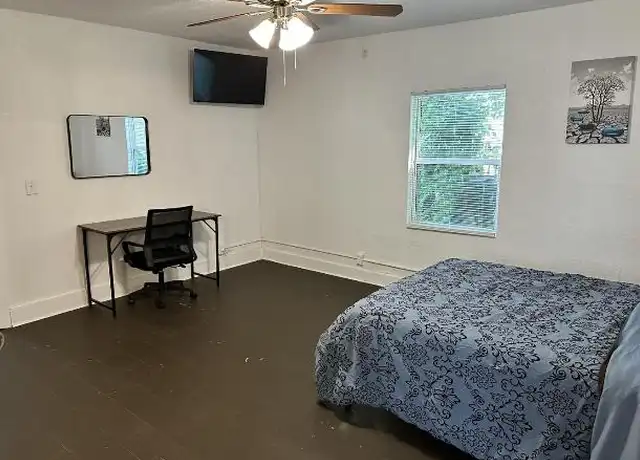 Property at 1232 NW 44th St, Oklahoma City, OK, 73118, 1 bed, 1 bath, [object Object]