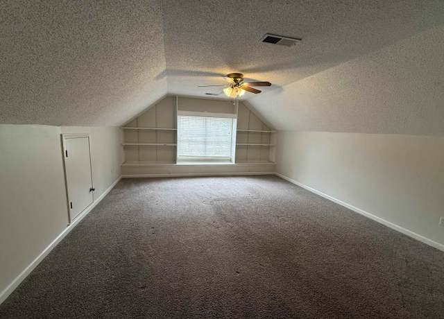 Photo of 3048 Sandy Creek Dr, Germantown, TN 38138
