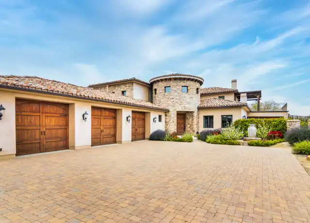 Property at 1620 Luse Tank Rd, Topanga, CA, 90290, 6 beds, 7 baths, [object Object]