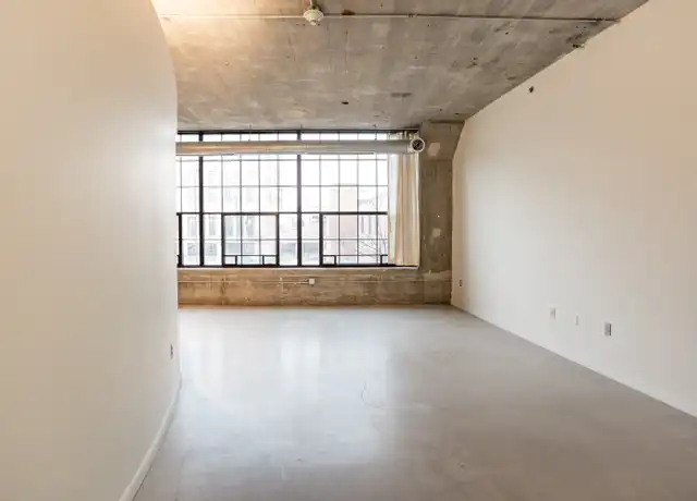 Property at 43 Burroughs St Unit 201, Detroit, MI, 48202, 1 bed, 1 bath, [object Object]